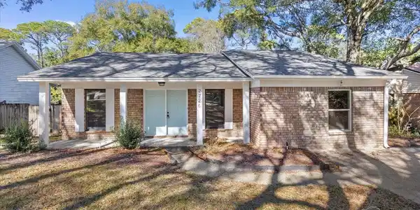 2726 Sanibel Pl