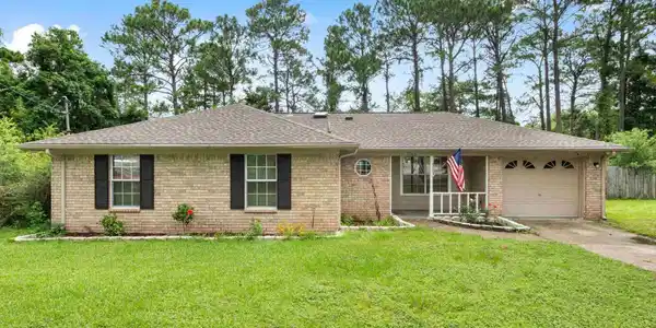 1203 Brook Bend Rd