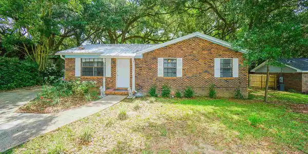 5808 Princeton Dr