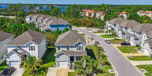 7901 Sweet Retreat Ln