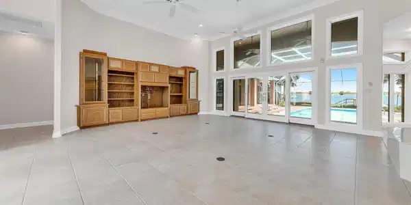 502 Parish Blvd