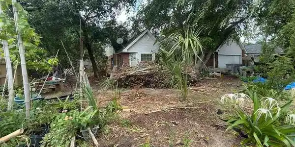 2280 Prytania Cir