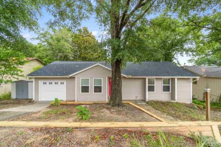 213 Honeysuckle Way