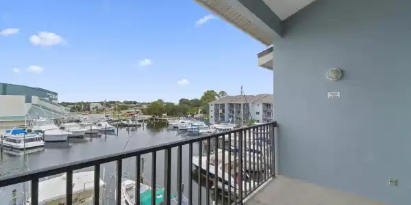 14100 River Rd