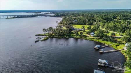 7623 Bay Vista Ln
