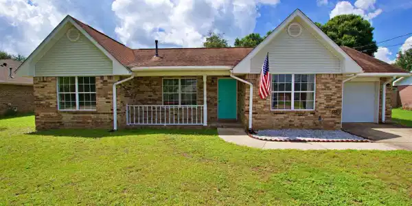 4007 Lochmoor Dr