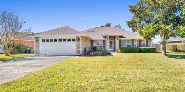 617 Gardenview Ct