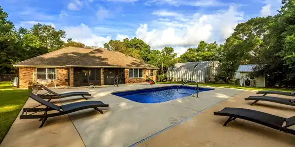 9638 Wills Ln