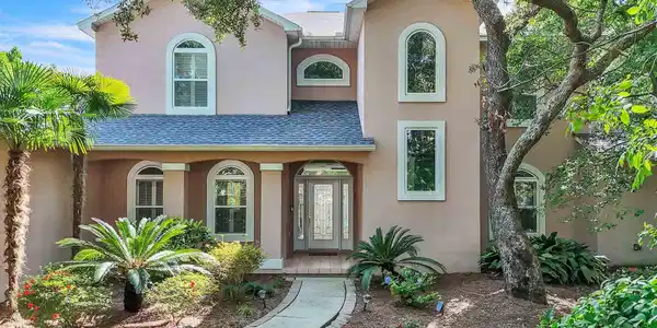 92 Chanteclaire Cir