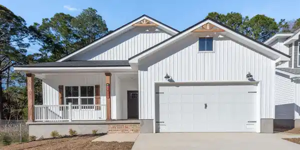 1451 Madelyn Woods Dr