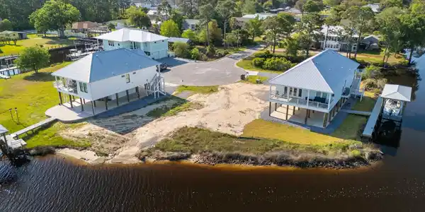 5517 Sea Spray Dr