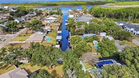 14001 Innerarity Pt Rd