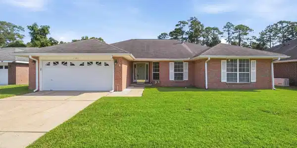 1491 Watkins Trl
