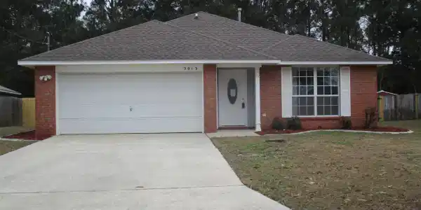 5013 Cassia Dr