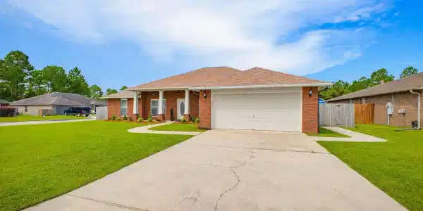 1019 Blackhawk Ct