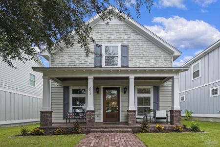 2713 Bienville Ave