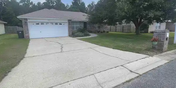 8012 Mark Ct