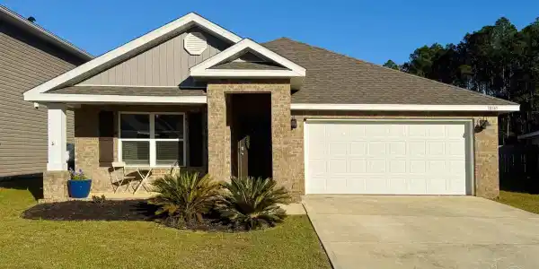 10545 Queens Gate Cir