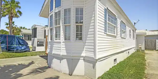 81 Payne St