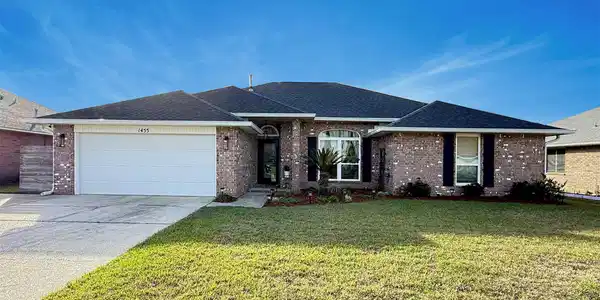 1455 Watkins Trl