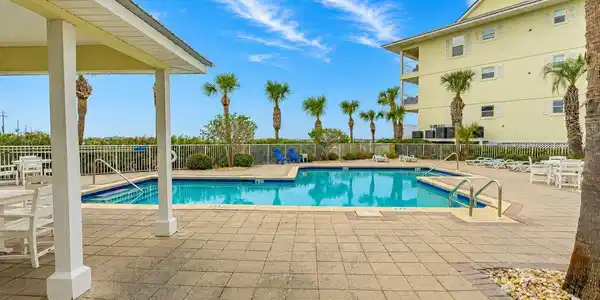 8436 Gulf Blvd