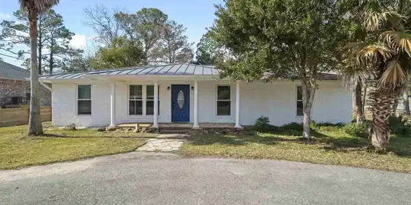 455 Herron Villa Ln