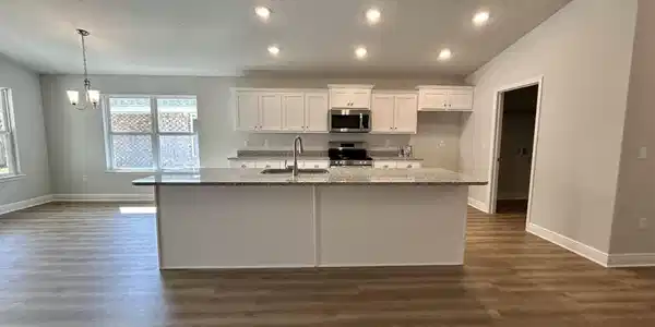 12103 Emerald Heights Ln