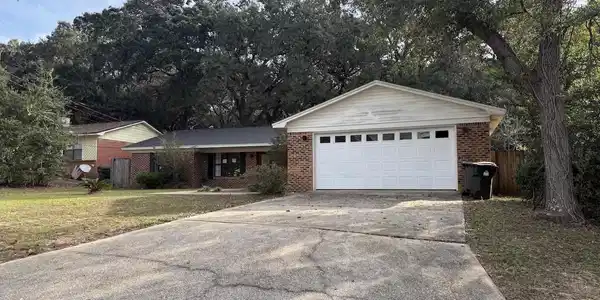 5748 Princeton Dr