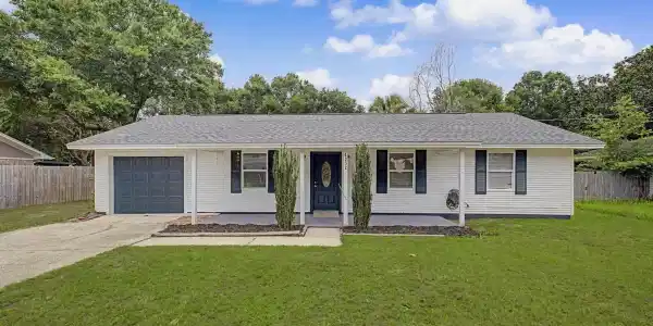 4352 Catawba Dr