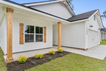 1402 Madelyn Woods Dr