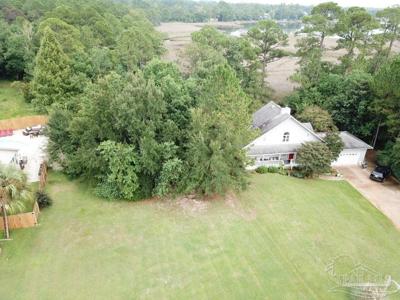 3360 Mills Bayou Dr