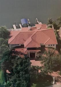 111 Chanteclaire Cir