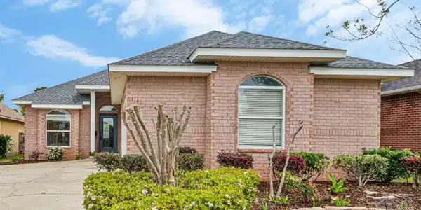4146 Oak Pointe Dr