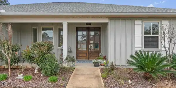 1619 Ponderosa Dr