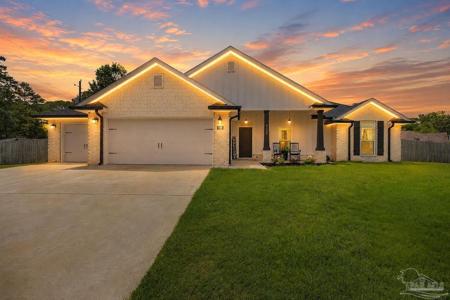 3132 Lynn Dr