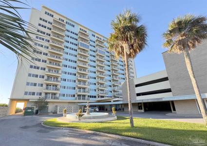 825 Bayshore Dr