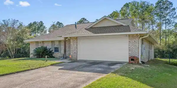 413 Peppertree Tr