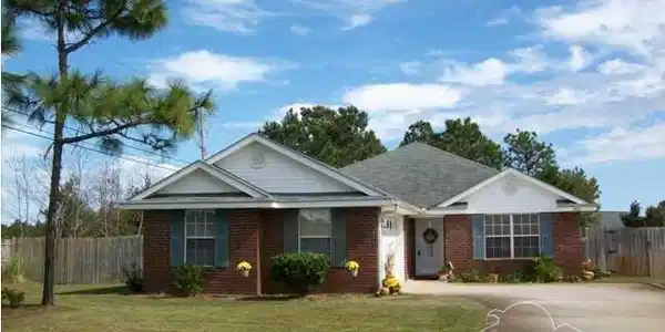 1864 Lighthouse Pointe Dr