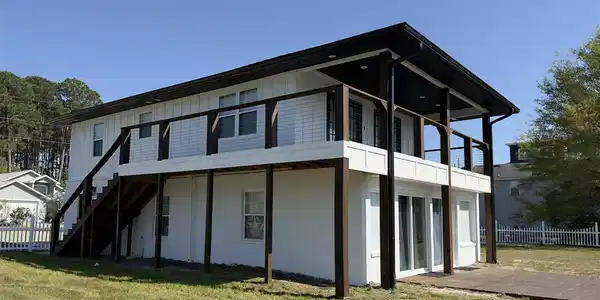 1613 Stanford Rd