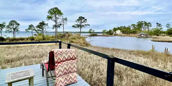 300 Meadson Point Rd