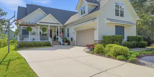 2847 Via Roma Ct