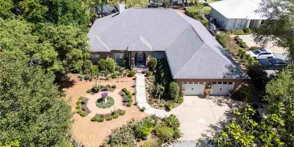 4954 Hickory Shores Blvd