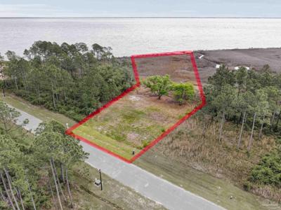 1062 Oyster Bay Dr