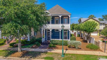 144 Cevallos St