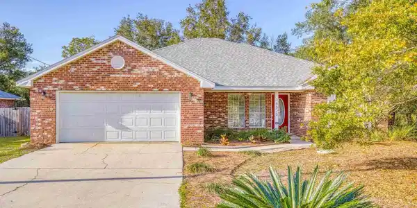 16520 Innerarity Pt Rd