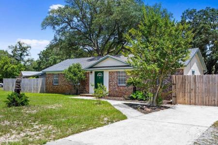 3135 Notre Dame Dr