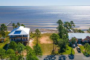 1172 Oyster Bay Dr