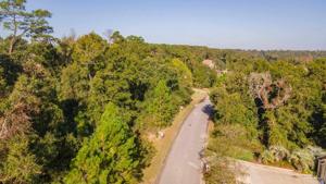 3033 Pelican Ln