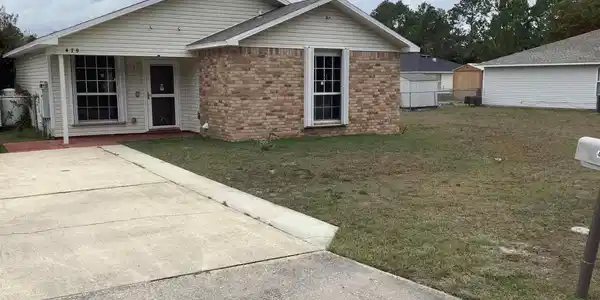 479 Bay Pine Villa Dr