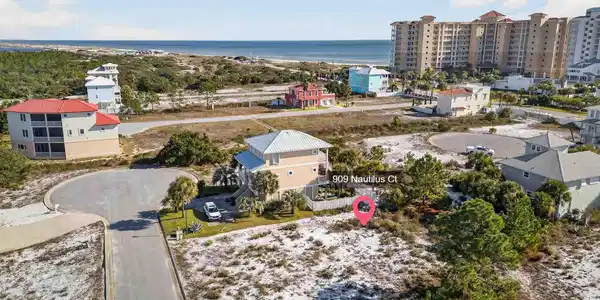 909 Nautilus Ct